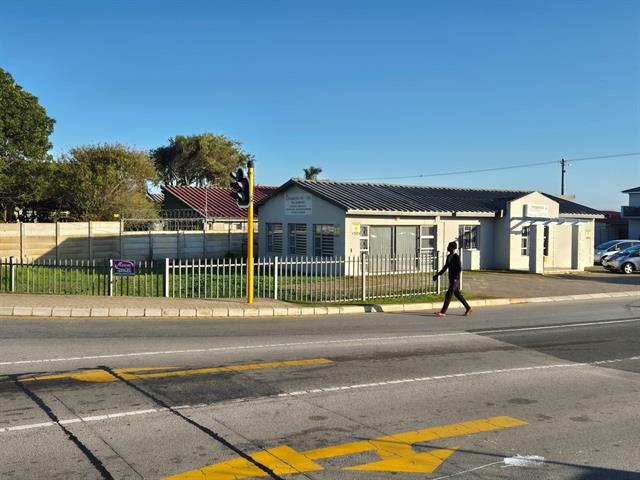 198m² Land for sale in Da Nova