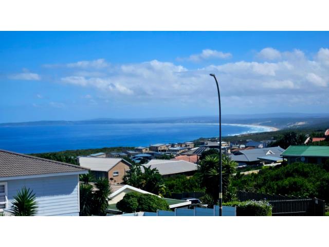 3 Bedroom House for sale in Dana Bay