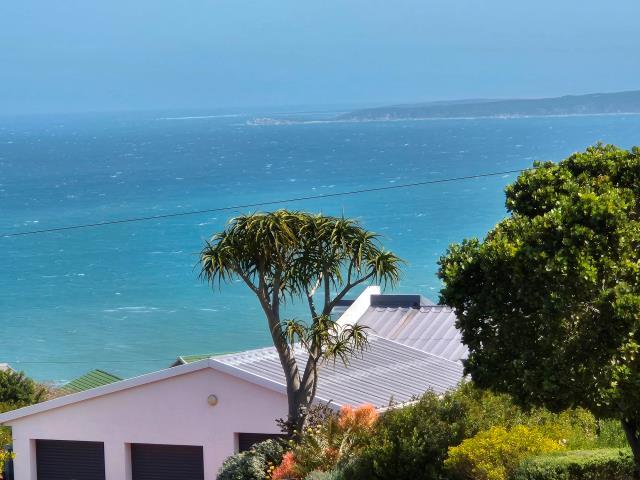 Land for sale in Dana Bay