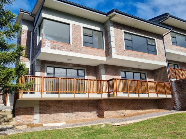 3 Bedroom House for sale in Dana Bay