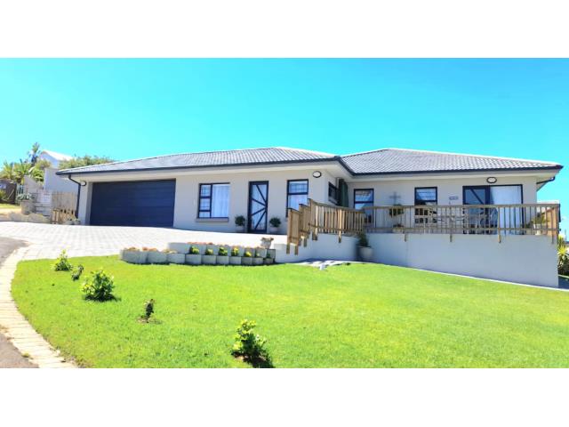 4 Bedroom House for sale in Dana Bay