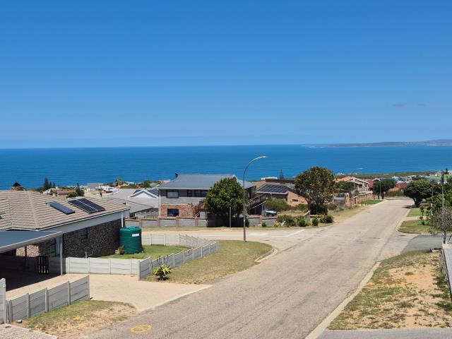 3 Bedroom House for sale in Dana Bay