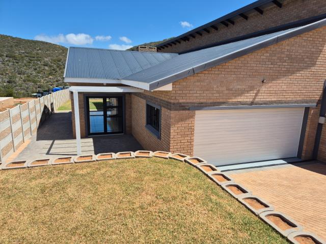 3 Bedroom House for sale in Island View