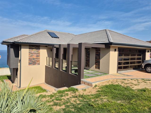 4 Bedroom House for sale in Dana Bay