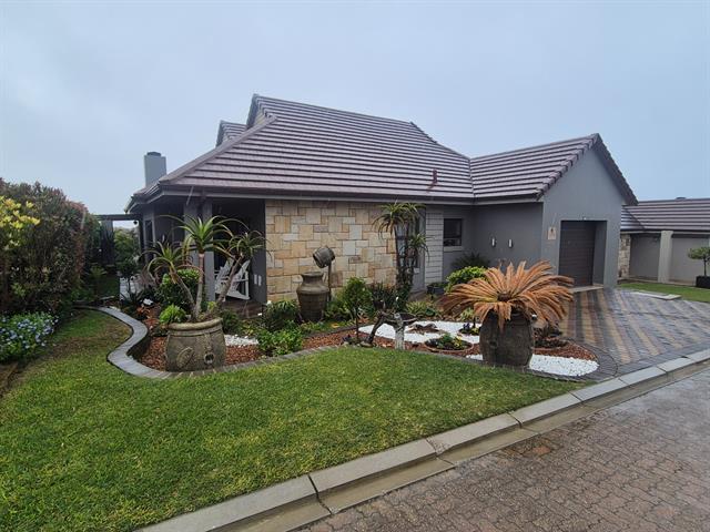 2 Bedroom House for sale in Paradise Coast