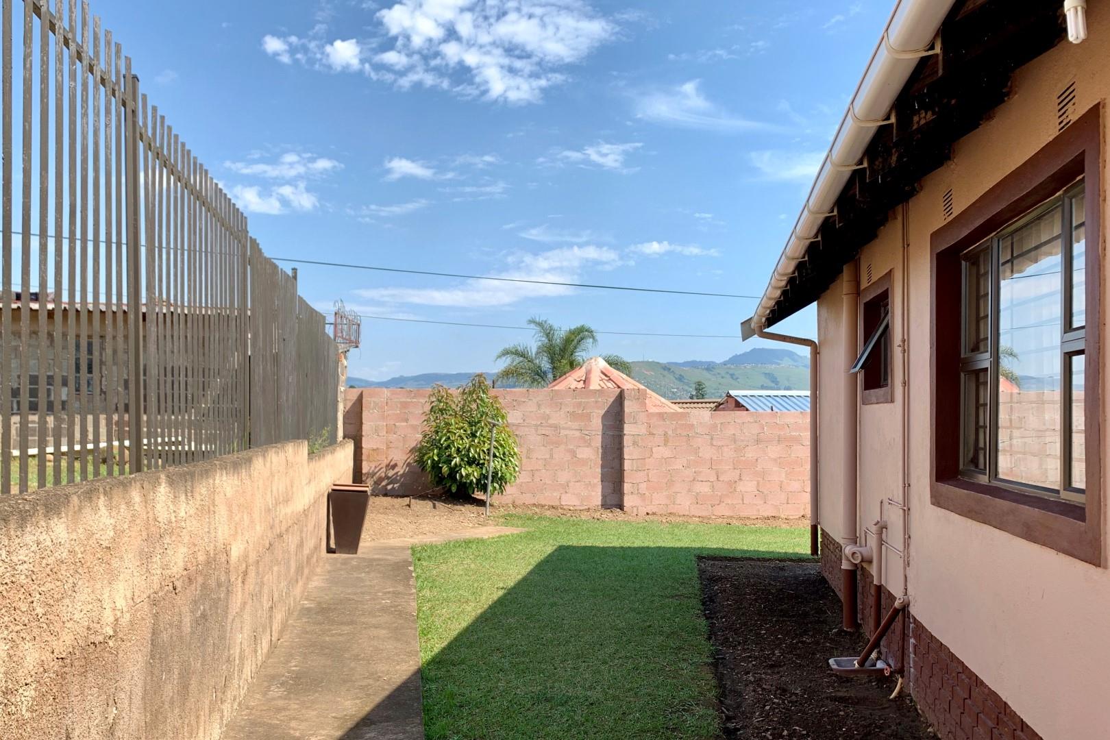 3bedroomreal Estatefor Sale In Yarrabilba Qld 4207