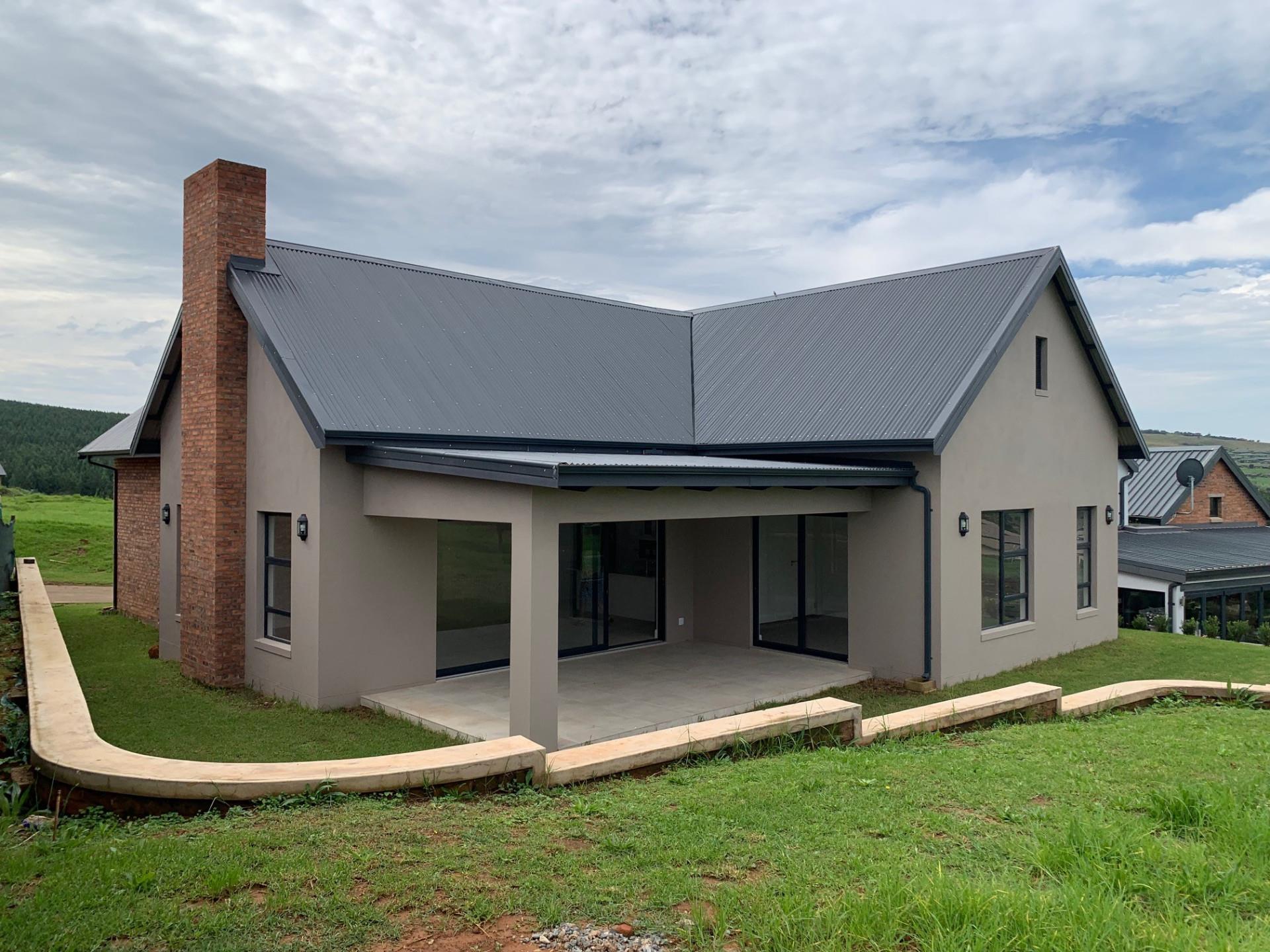 3 Bedroom House For Sale in St Johns Village RE/MAX™ of Southern Africa