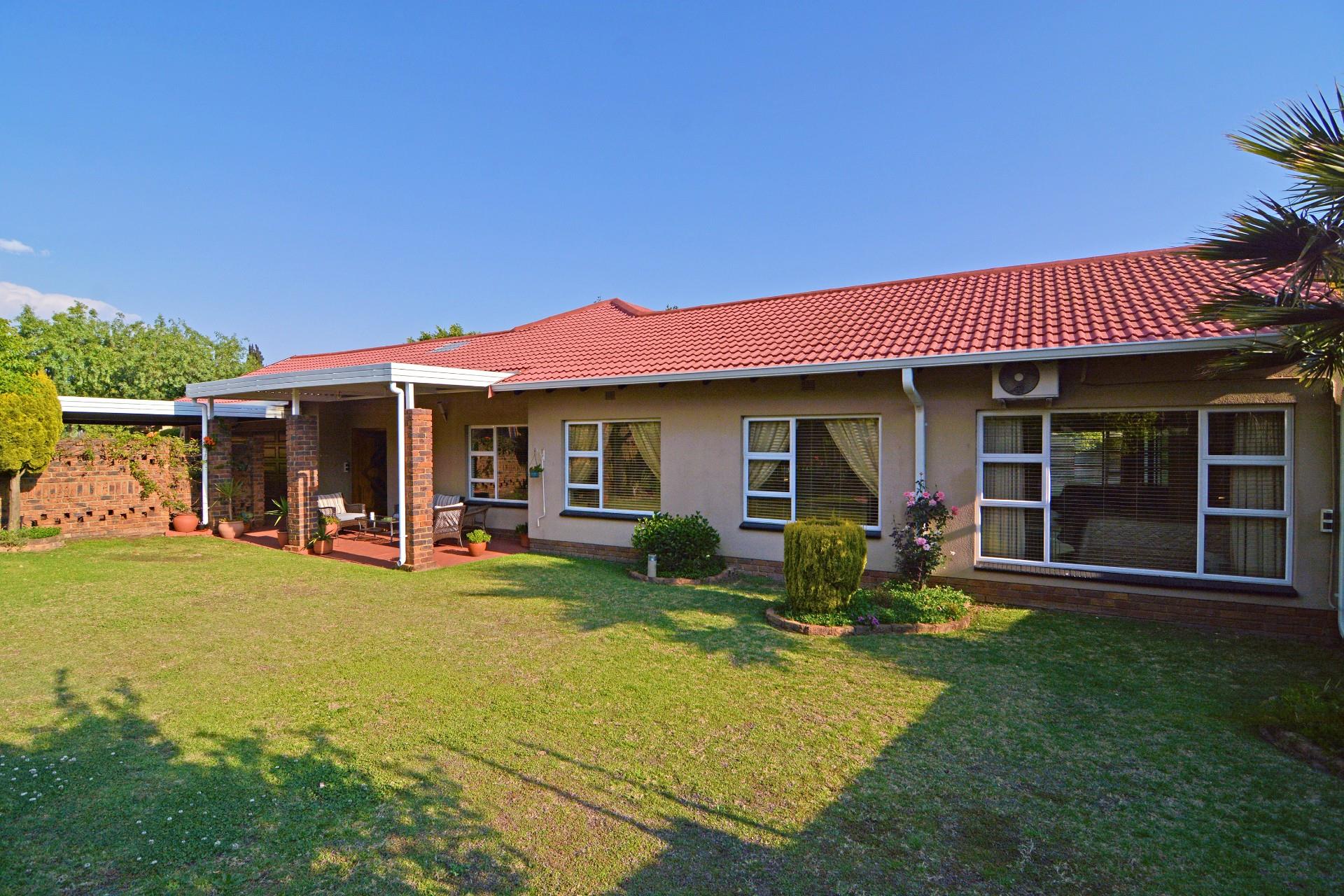 Property for sale in Sunward Park RE/MAX™ of Southern Africa