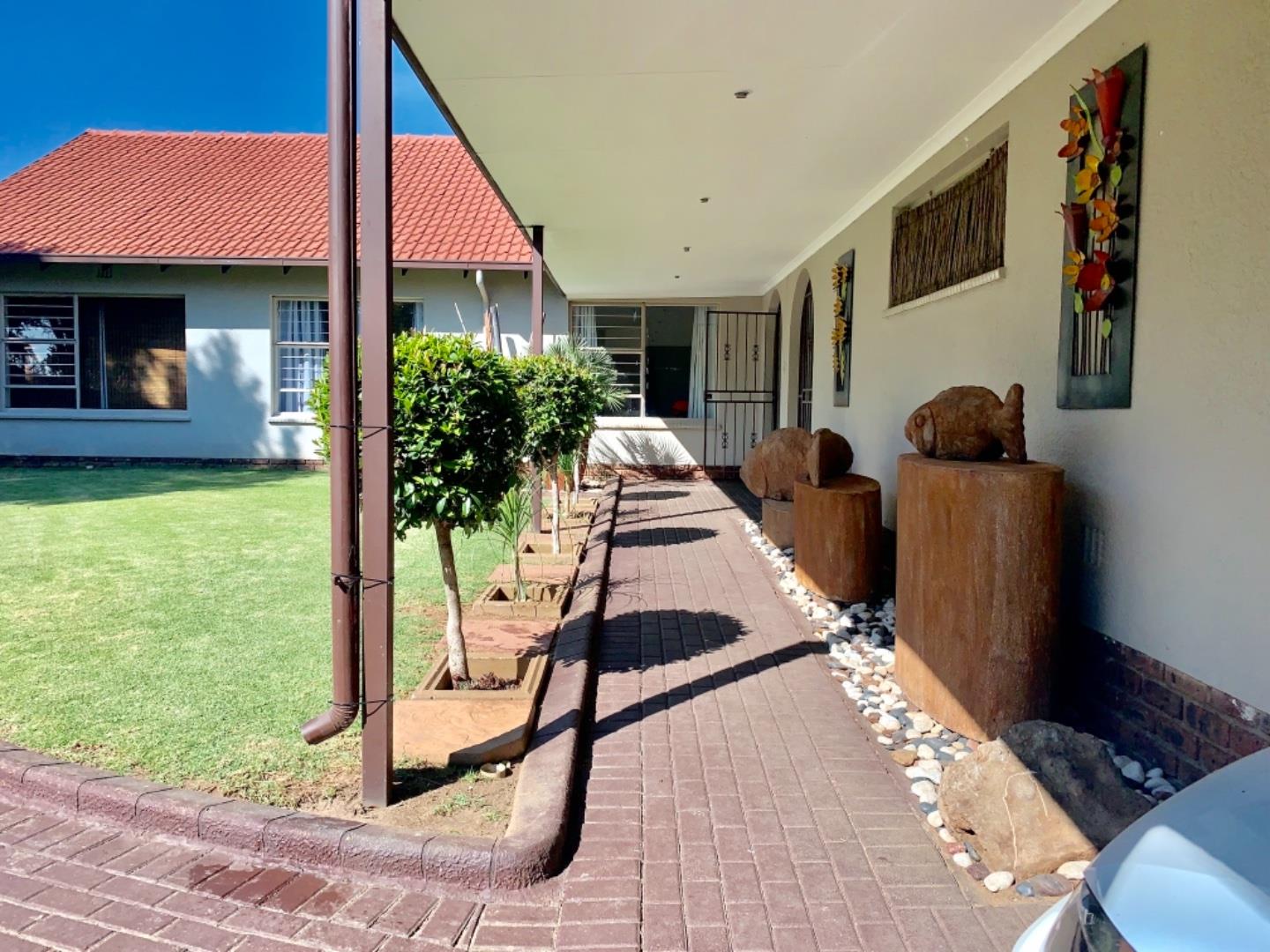 Property and houses for sale in Birchleigh North, Kempton Park RE/MAX