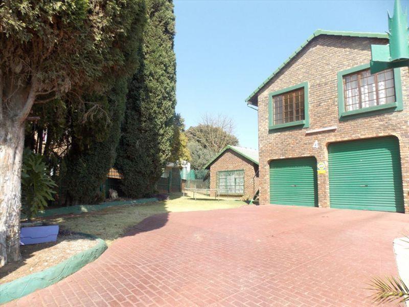 Property and houses for sale in Birchleigh North, Kempton Park RE/MAX