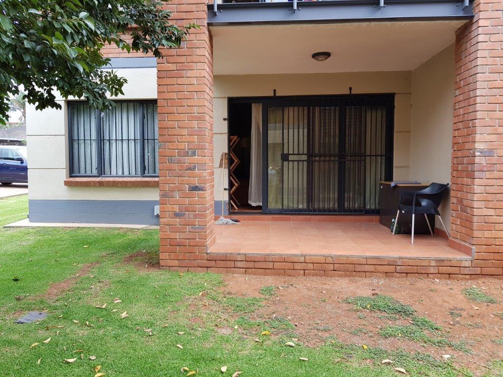 2 Bedroom House In Auckland Park Re Max