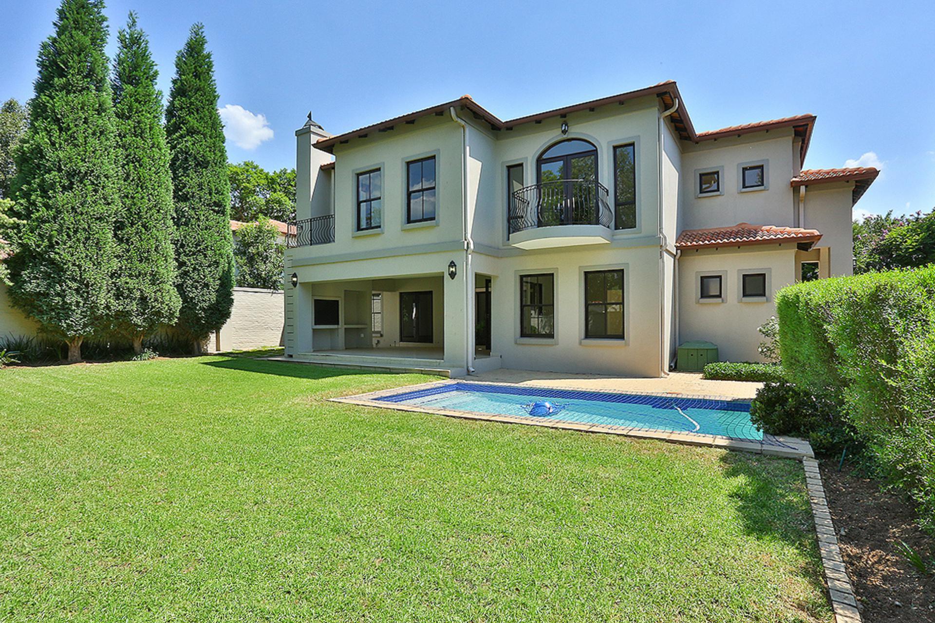 4 Bedroom House For Sale in Bryanston RE/MAX™ of Southern Africa