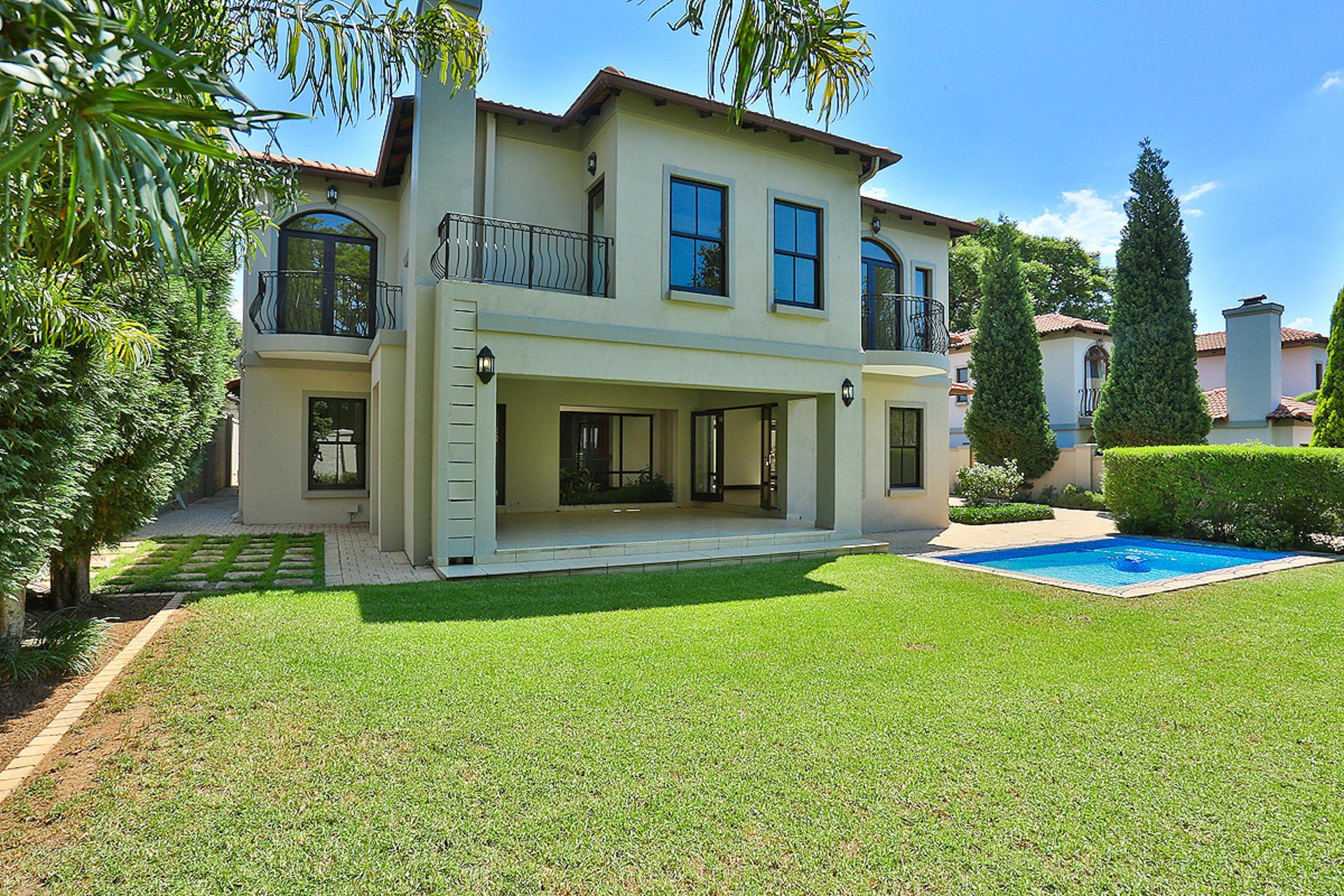 4 Bedroom House For Sale in Bryanston RE/MAX™ of Southern Africa