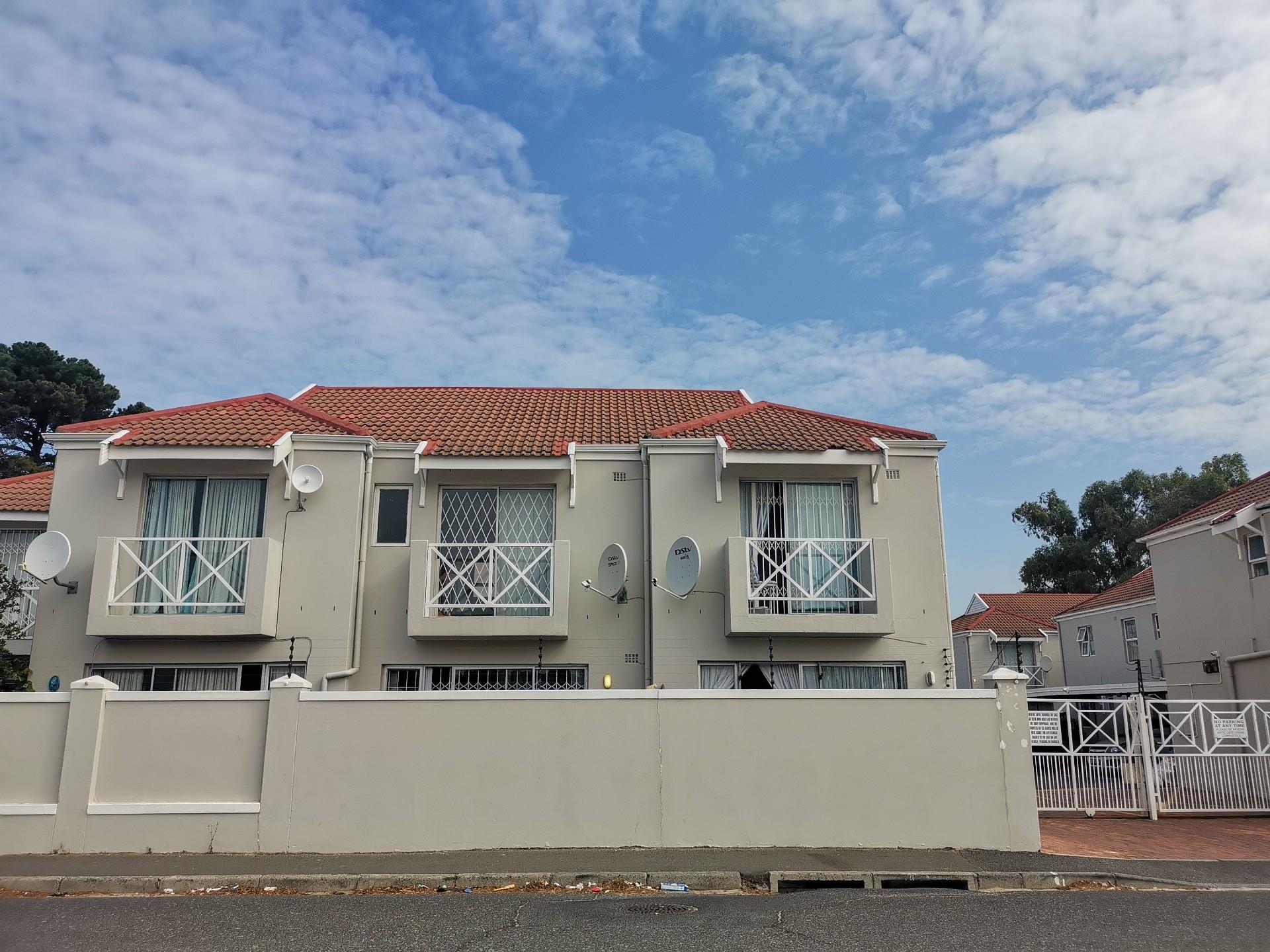 Property for sale in Diep River RE/MAX™ of Southern Africa