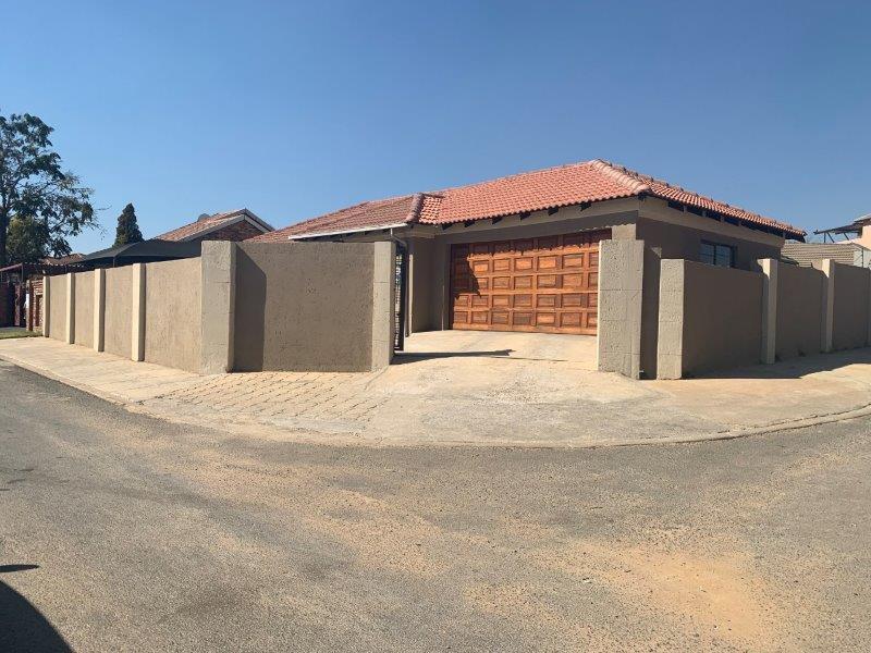 Property for sale in Cosmo City RE/MAX™ of Southern Africa