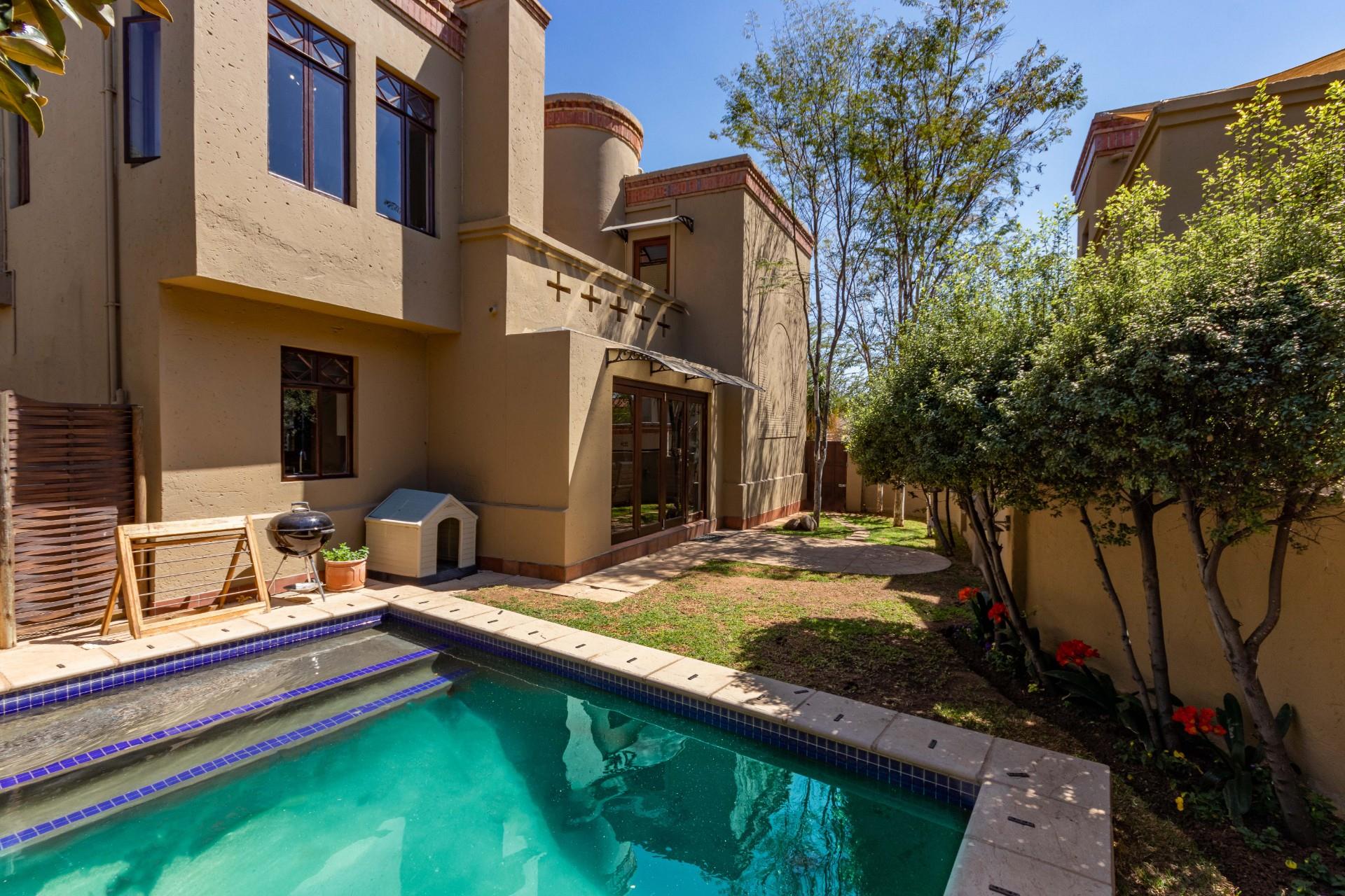 Property for sale in Eagle Canyon Golf Estate RE/MAX™ of Southern Africa