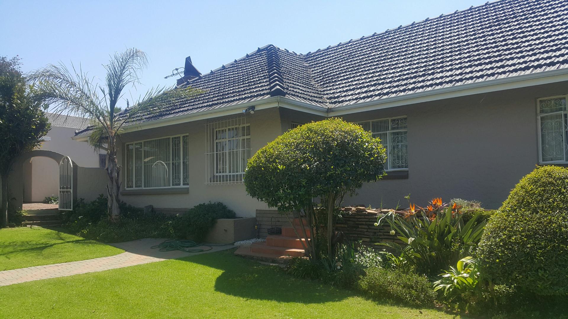 4 Bedroom House For Sale in Edendale | RE/MAX™ of Southern Africa