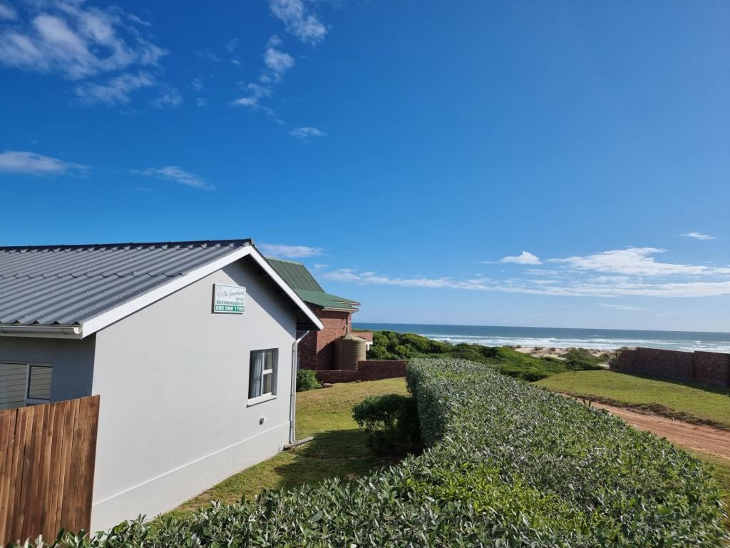 2 bed House To Rent in Oyster Bay Oesterbaai Eiendomme Oesterbaai