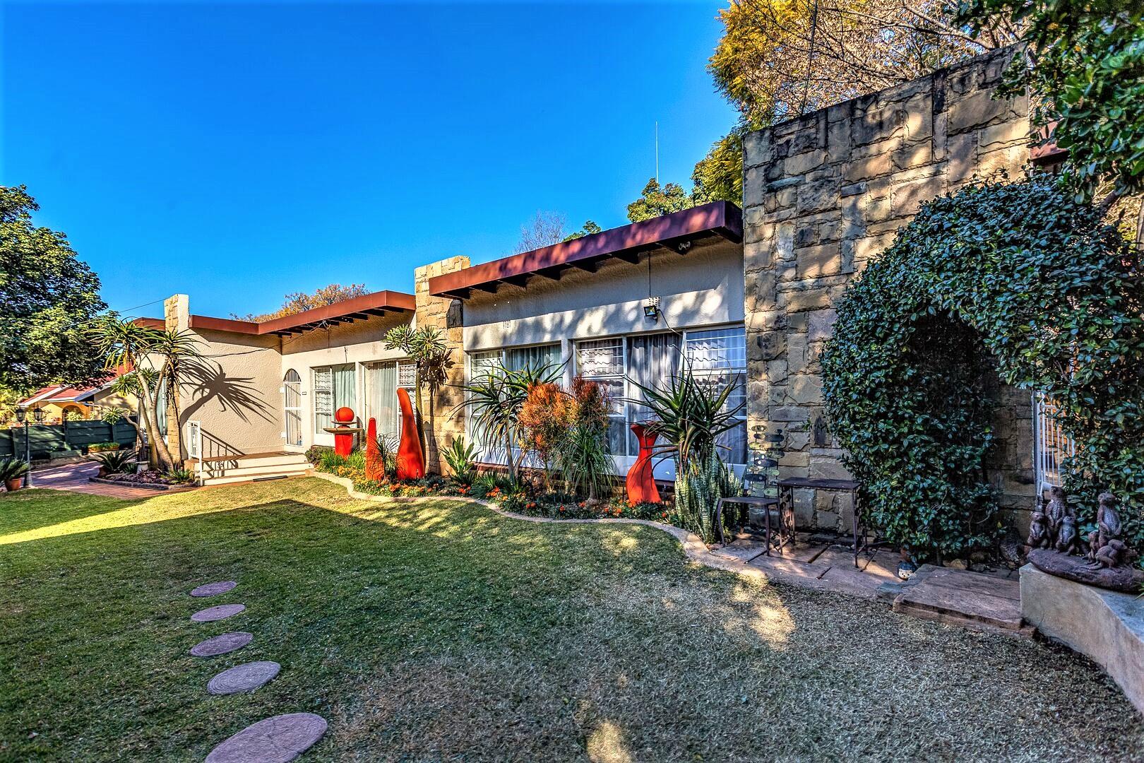 Property for sale in Constantia Kloof RE/MAX™ of Southern Africa