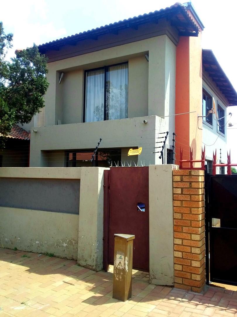 Property and houses for sale in Protea Glen, Soweto RE/MAX