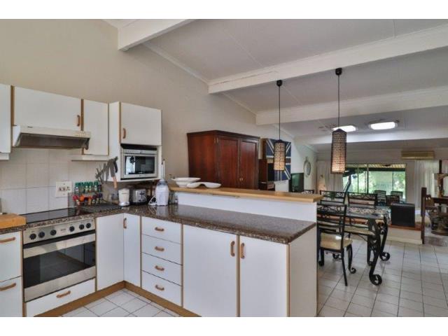 4 Bedroom Townhouse For Sale in Padfield Park for ZAR