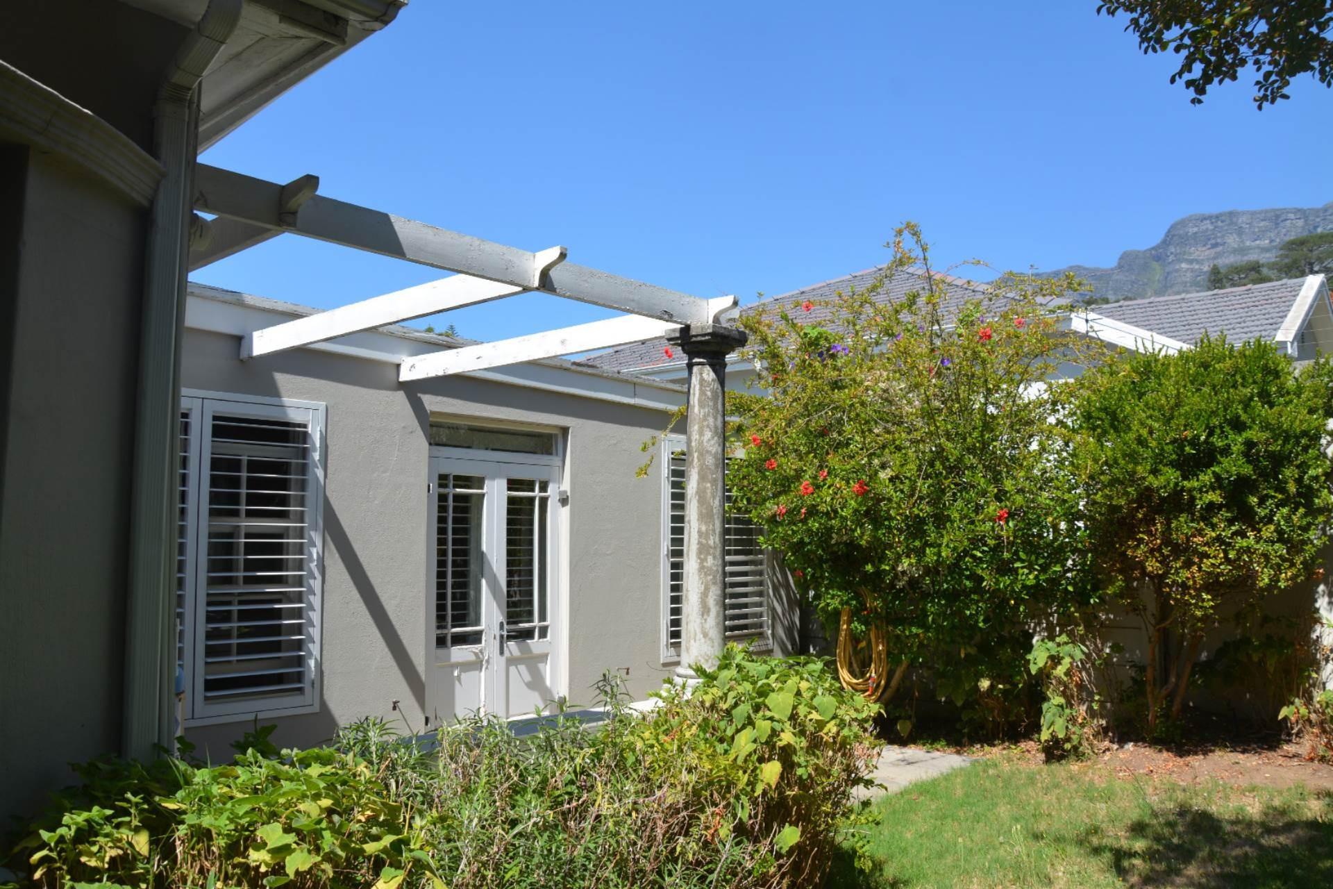 Property to rent in Rondebosch RE/MAX™ of Southern Africa