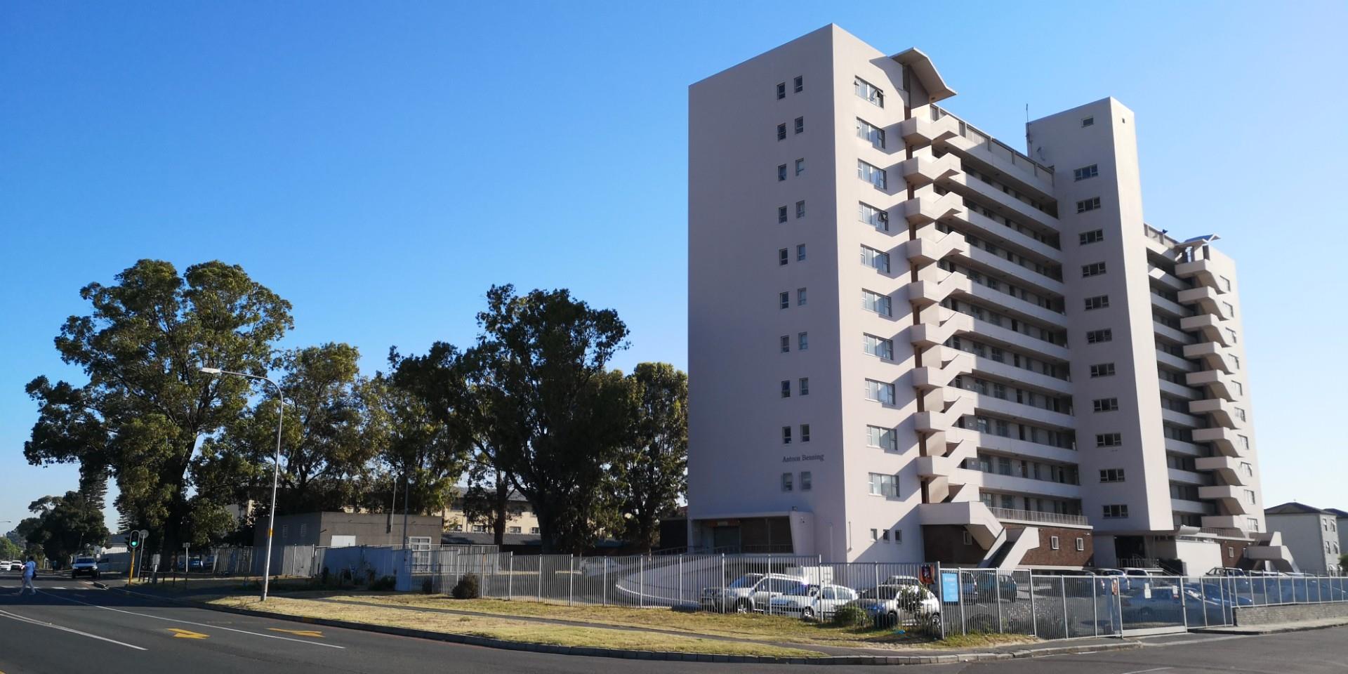 1 Bedroom Apartment In Bellville Central Re Max