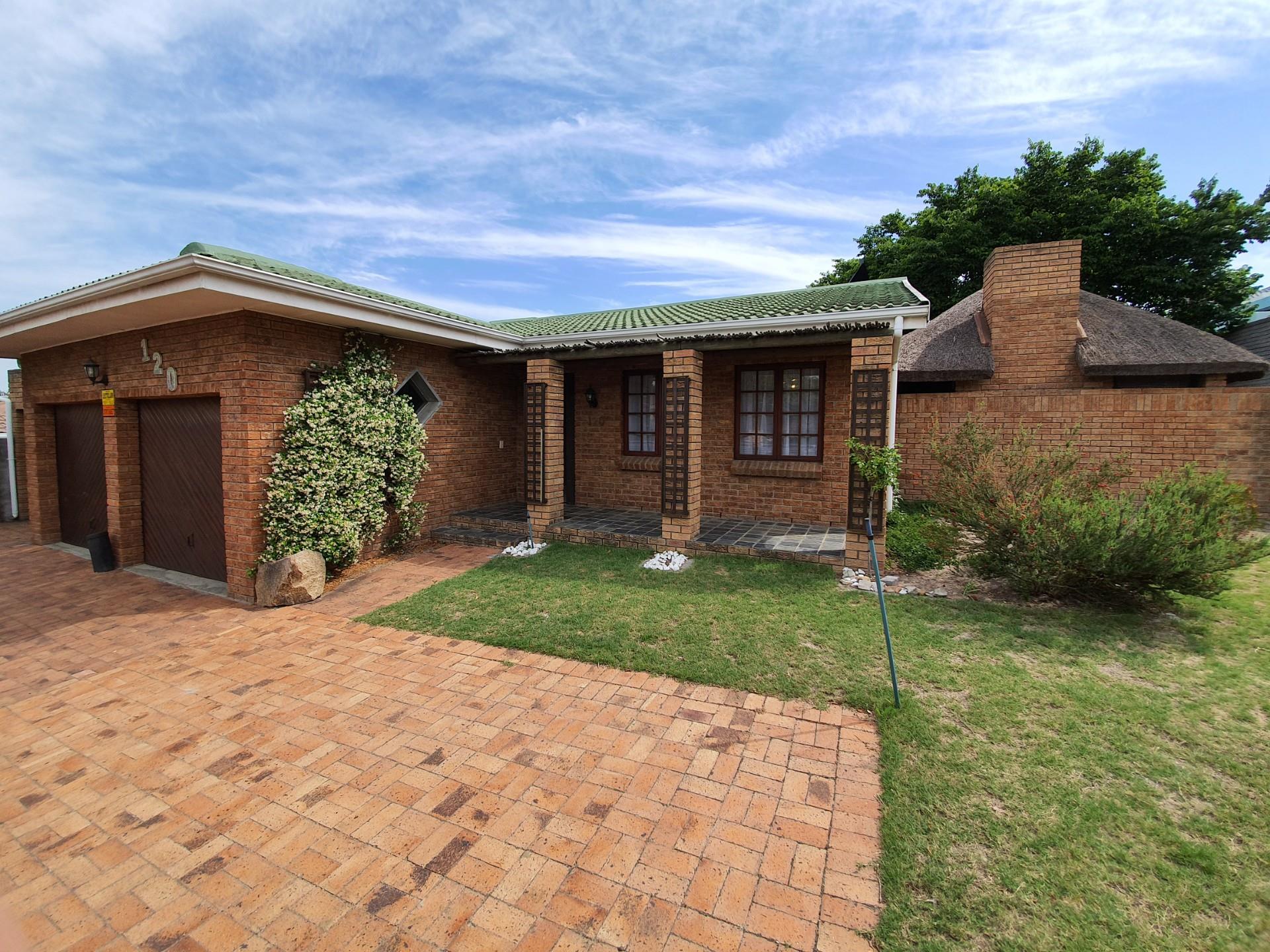 Property for sale in Protea Heights RE/MAX™ of Southern Africa