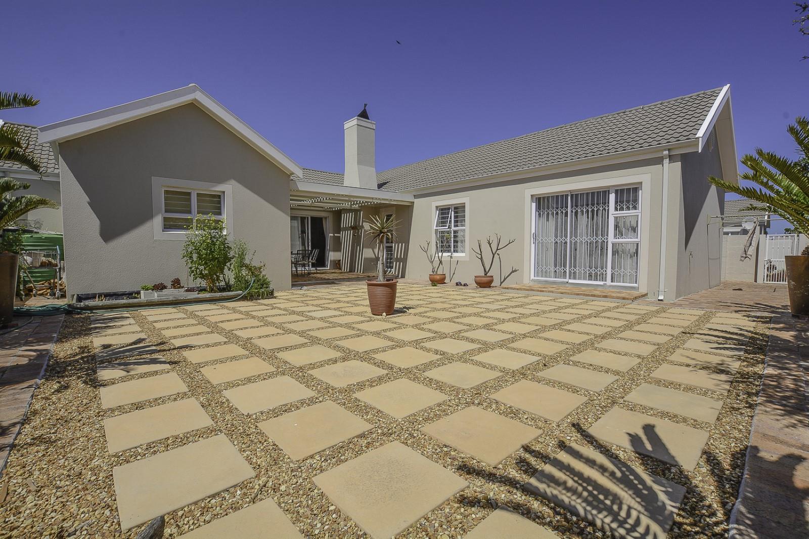 Property for sale in Sunningdale RE/MAX™ of Southern Africa