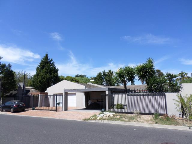 Property and Houses For Sale in Flamingo Vlei, Blouberg | RE/MAX