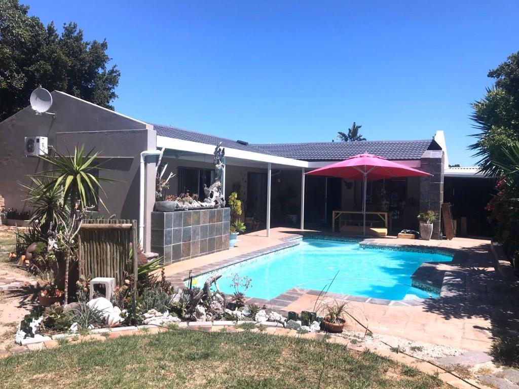 Property to rent in Table View RE/MAX™ of Southern Africa