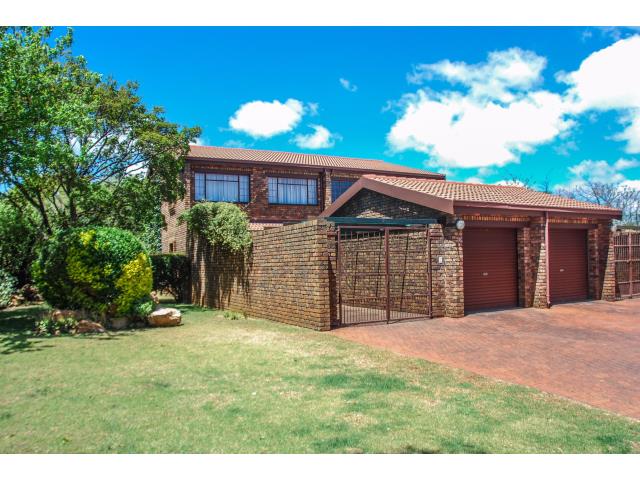 Property and houses for sale in Bergbron, Roodepoort | RE/MAX