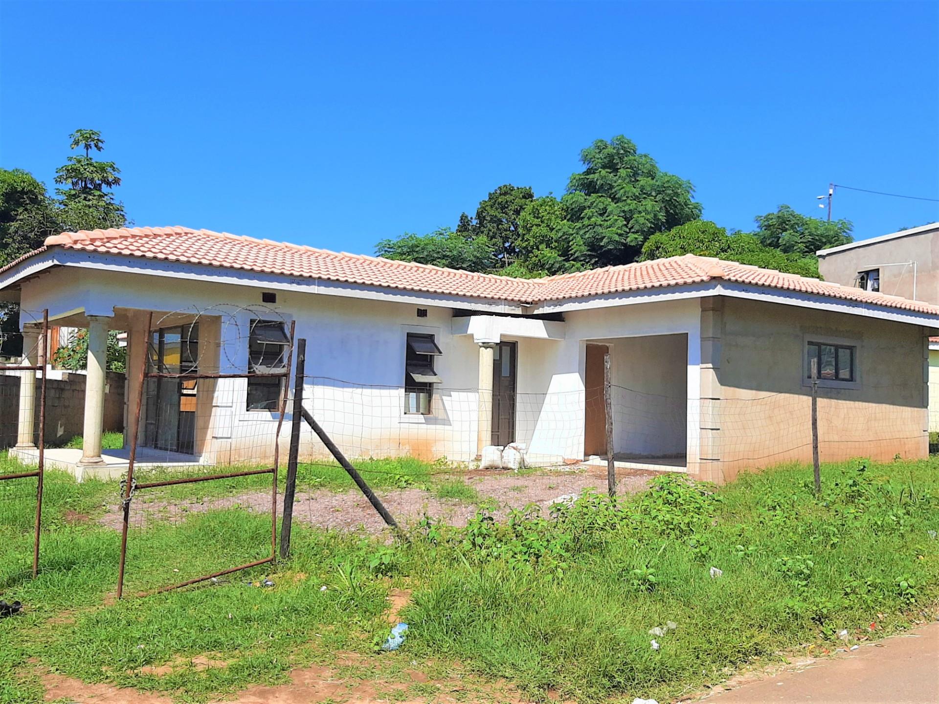 3 Bedroom House For Sale in KwaMashu J RE/MAX™ of Southern Africa