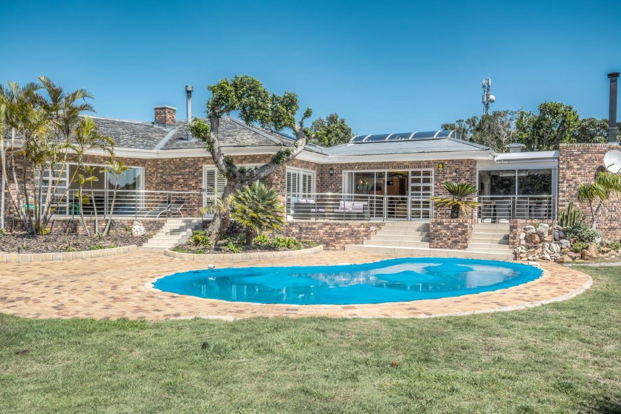 Property for sale in Lovemore Heights RE/MAX™ of Southern Africa