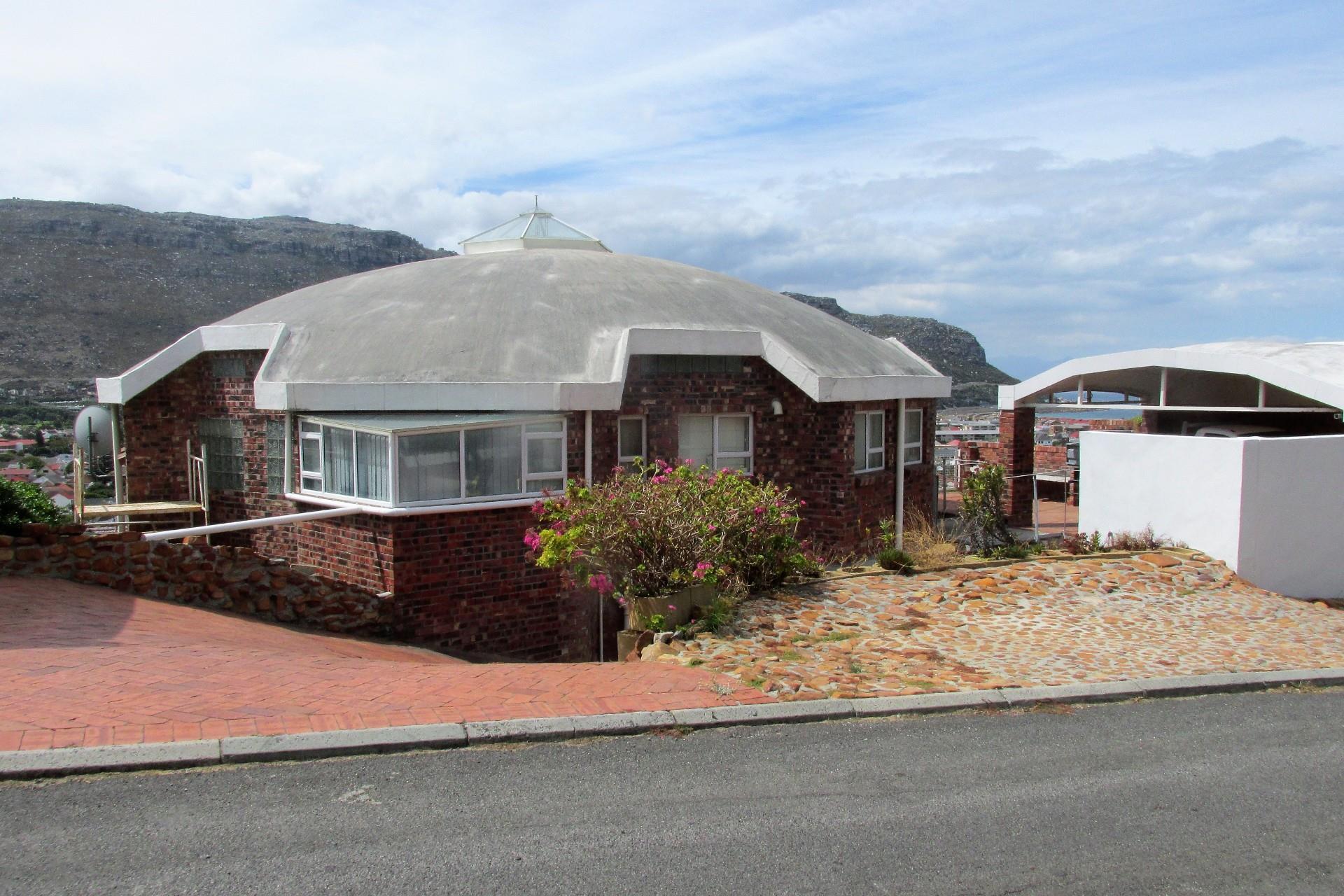 Property and houses for sale in Fish Hoek, Western Cape RE/MAX