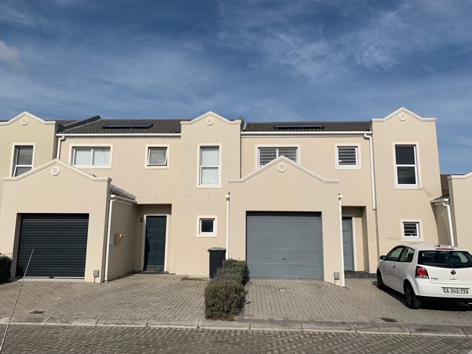 Property for sale in Ottery RE/MAX™ of Southern Africa