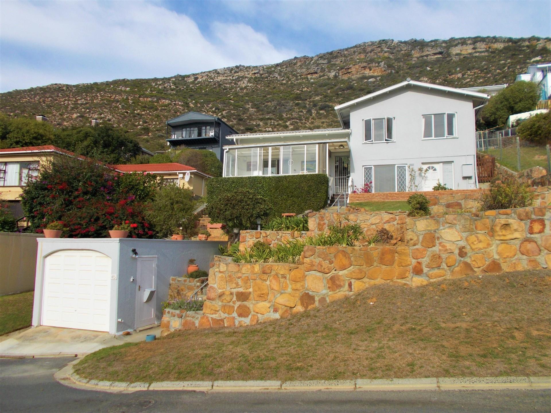 Property for sale in Fish Hoek RE/MAX™ of Southern Africa