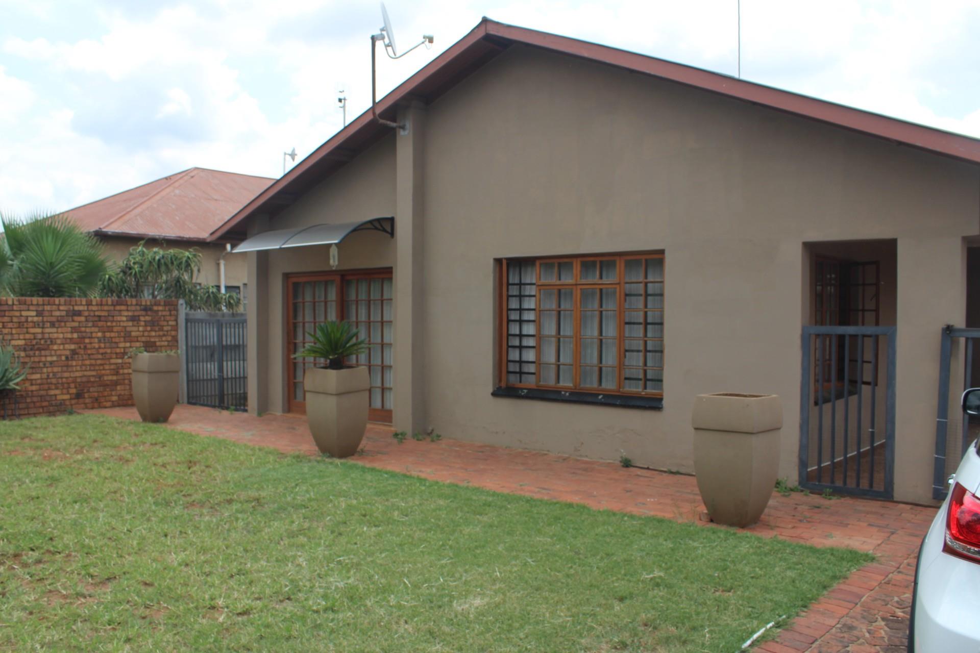 Property and houses for sale in Pretoria Gardens RE/MAX™ Southern Africa