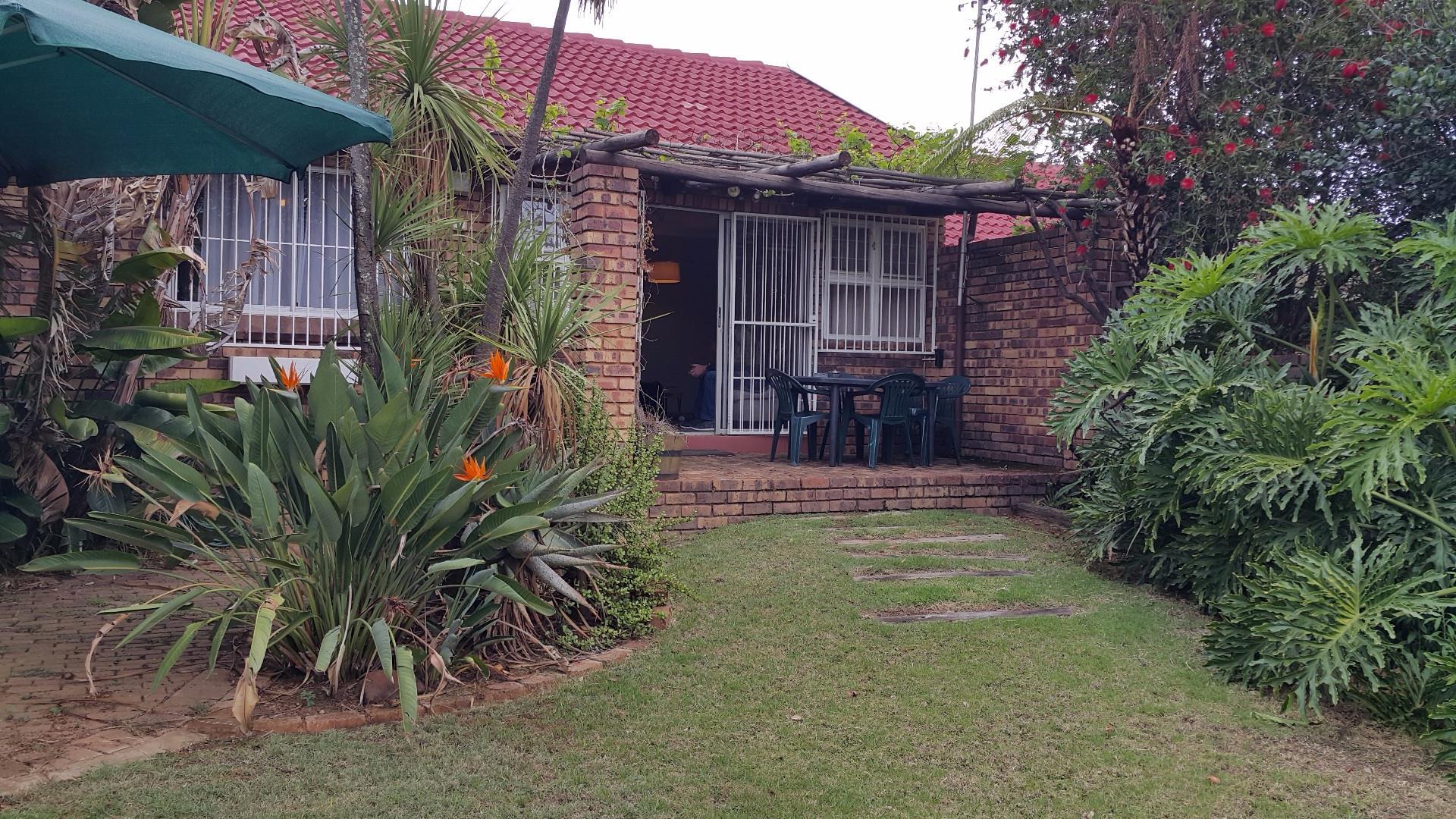 Property to rent in Faerie Glen RE/MAX™ of Southern Africa