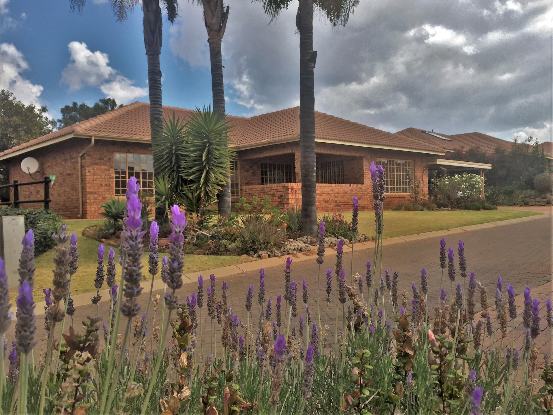 Property and houses for sale in Faerie Glen, Pretoria RE/MAX