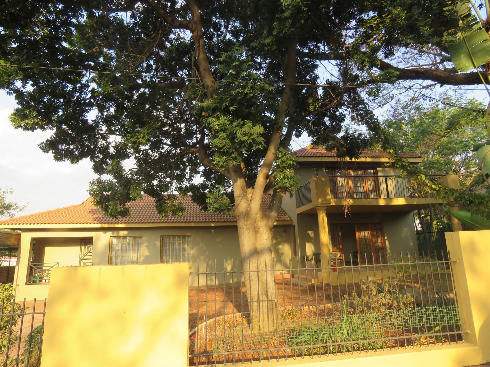 3 Bedroom House For Sale in Silverton RE/MAX™ of Southern Africa