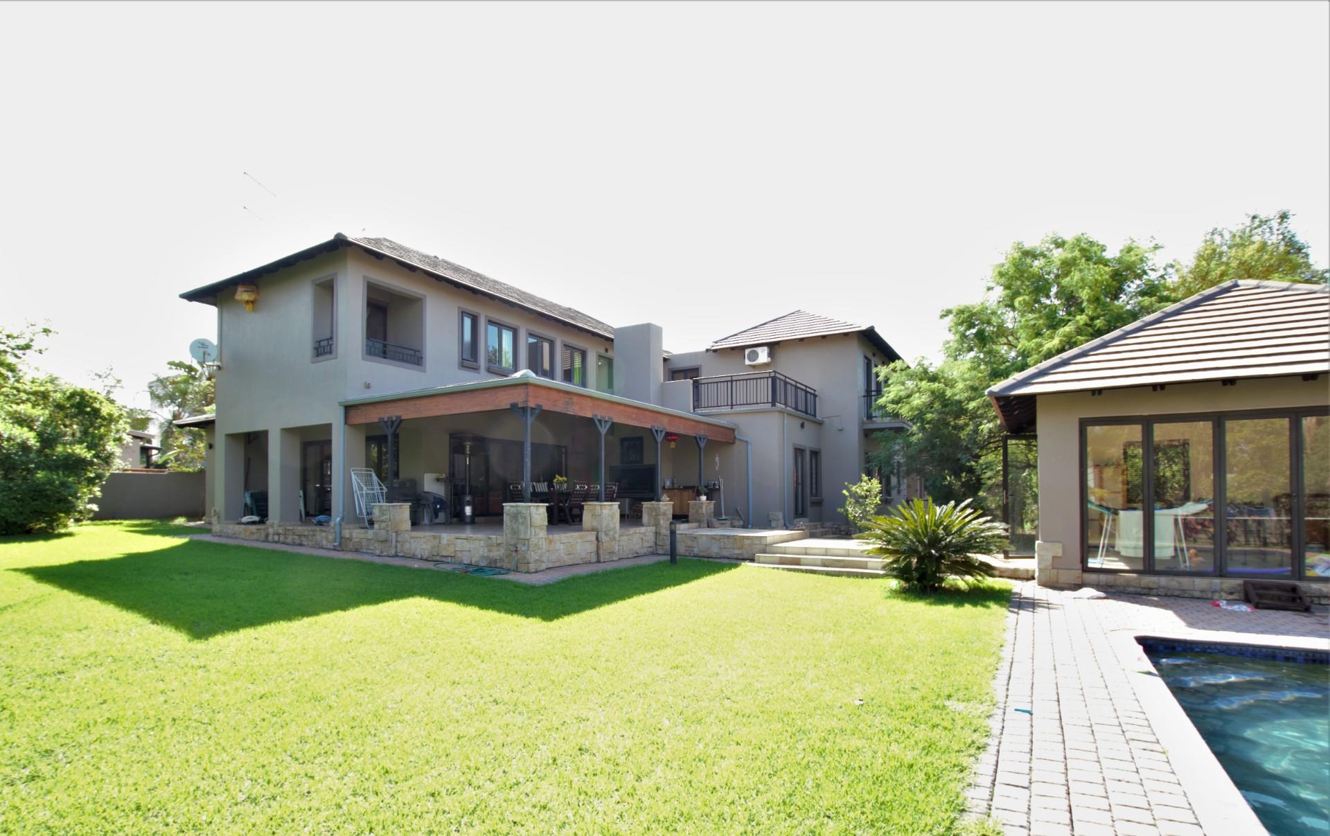 Property for sale in Silver Lakes Golf Estate RE/MAX™ of Southern Africa