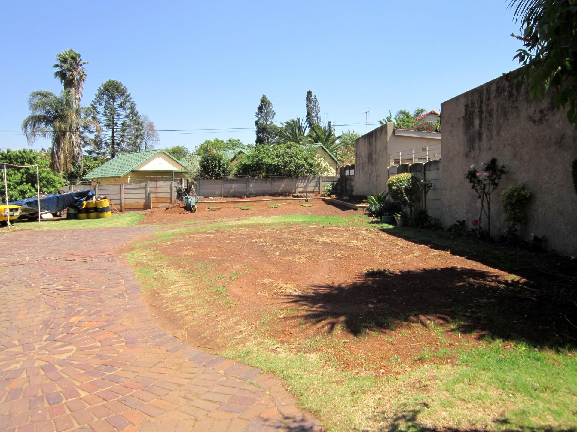 3 Bedroom House For Sale in Brackenhurst RE/MAX™ of Southern Africa