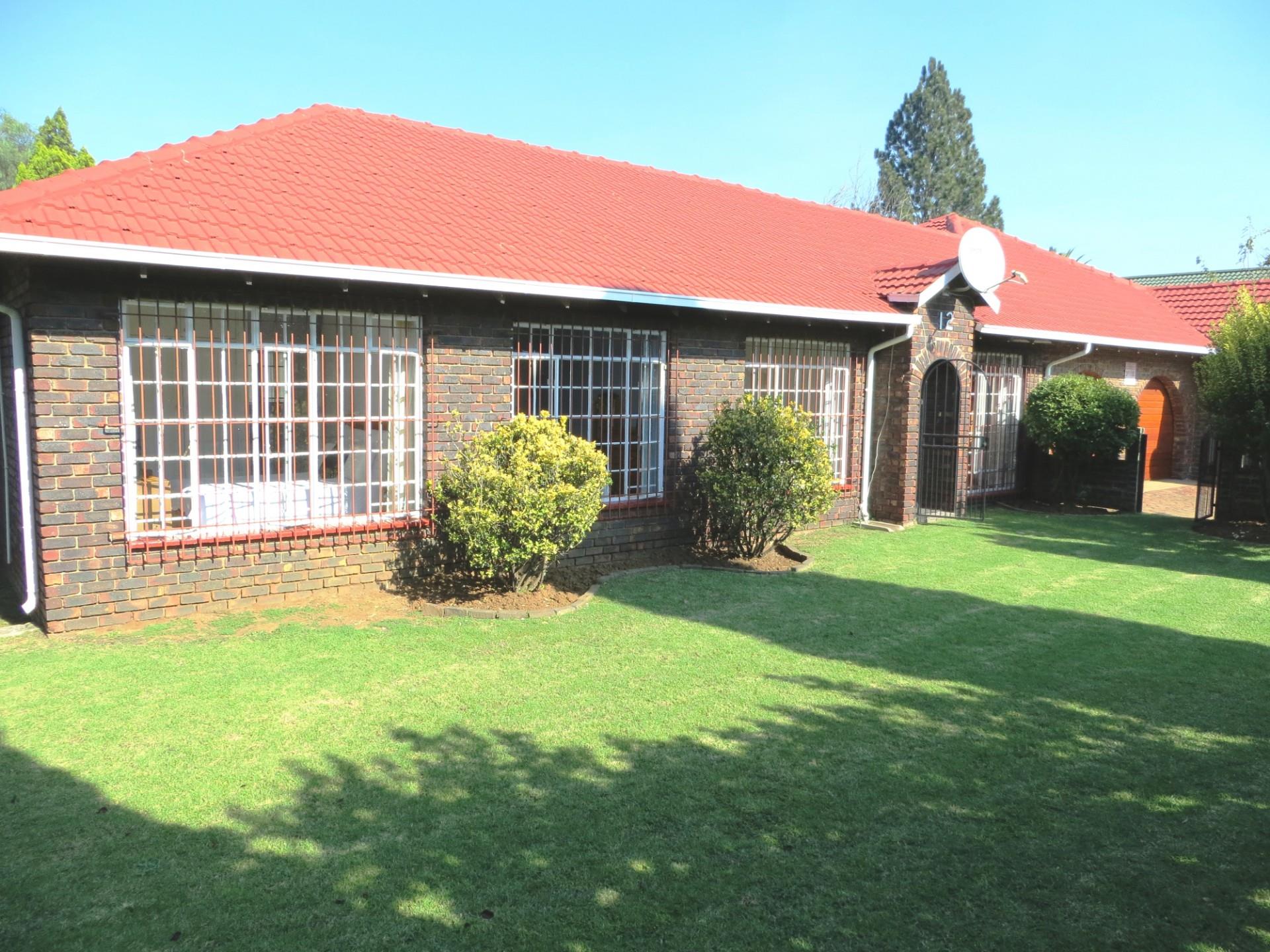 3 Bedroom House For Sale in Brackenhurst RE/MAX™ of Southern Africa