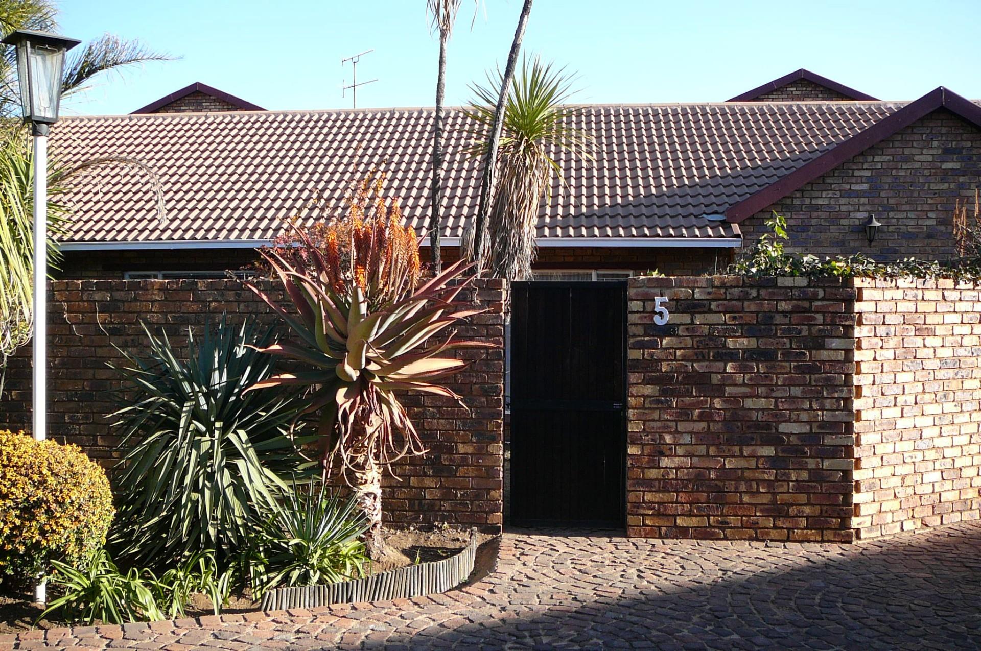 Property for sale in Mayfield Park RE/MAX™ of Southern Africa