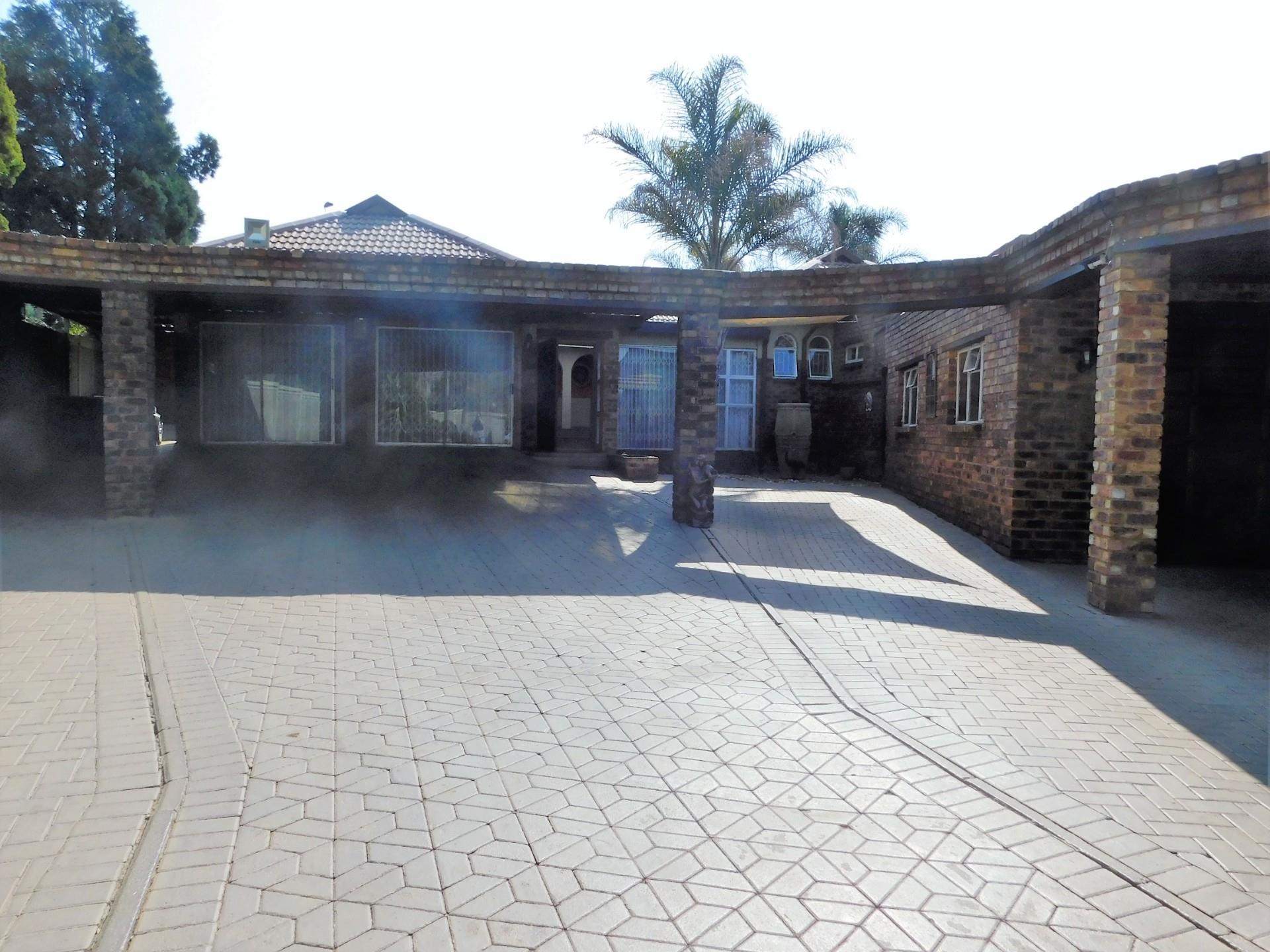 Property for sale in Brackendowns RE/MAX™ of Southern Africa