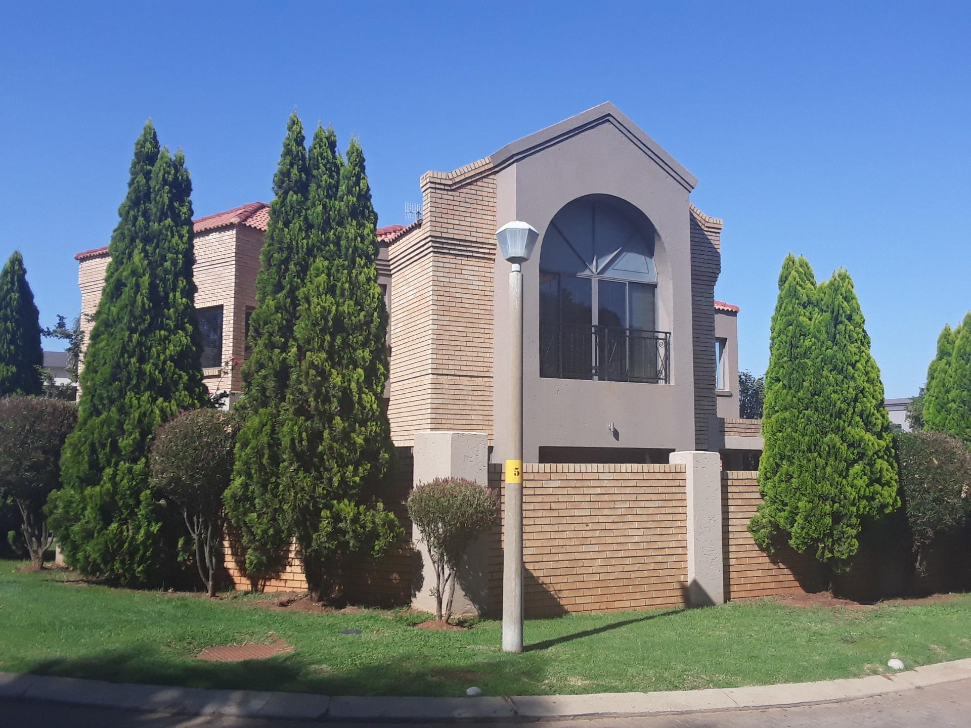 Property for sale in Bassonia Estate RE/MAX™ of Southern Africa