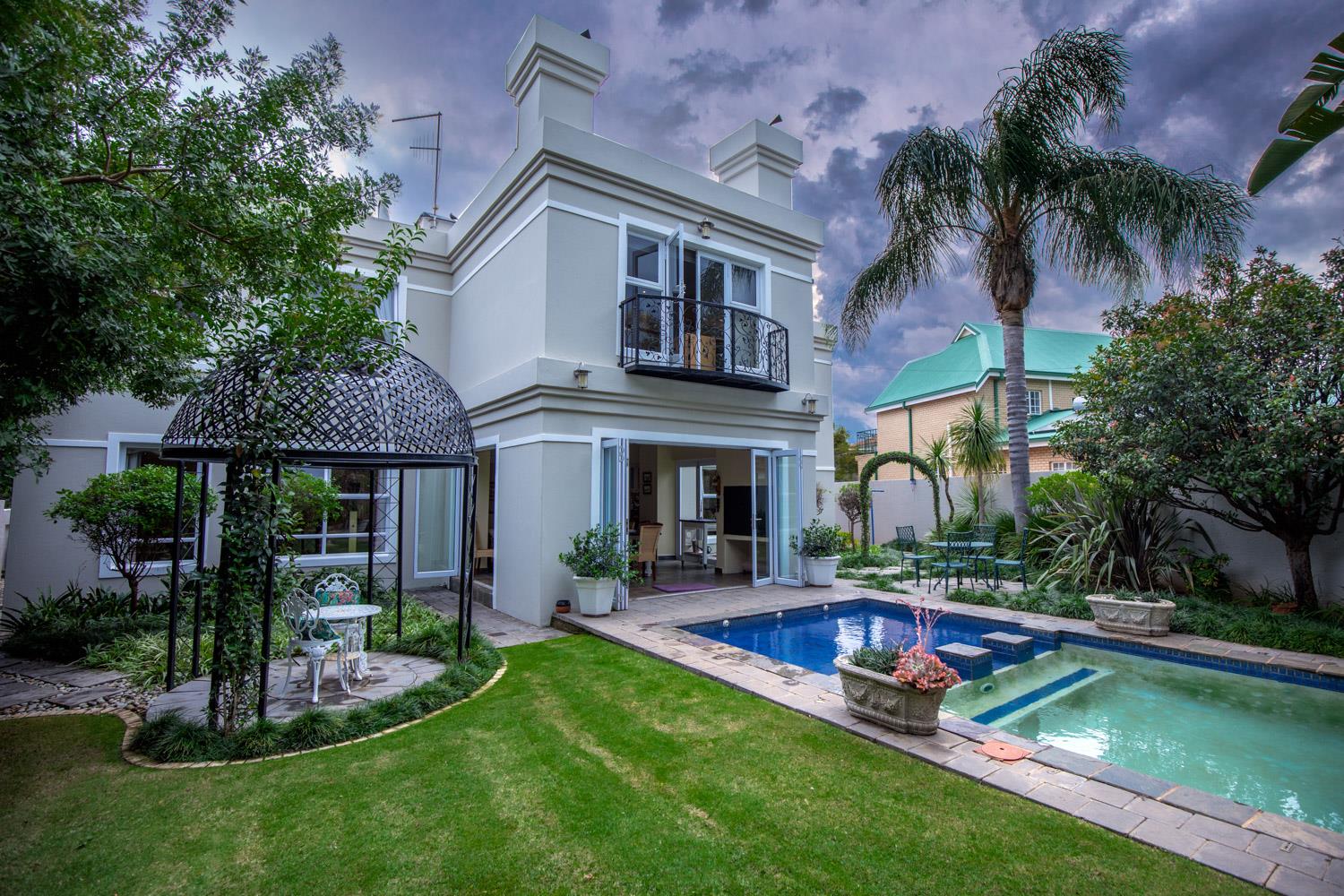 Property for sale in Silver Lakes Golf Estate RE/MAX™ of Southern Africa