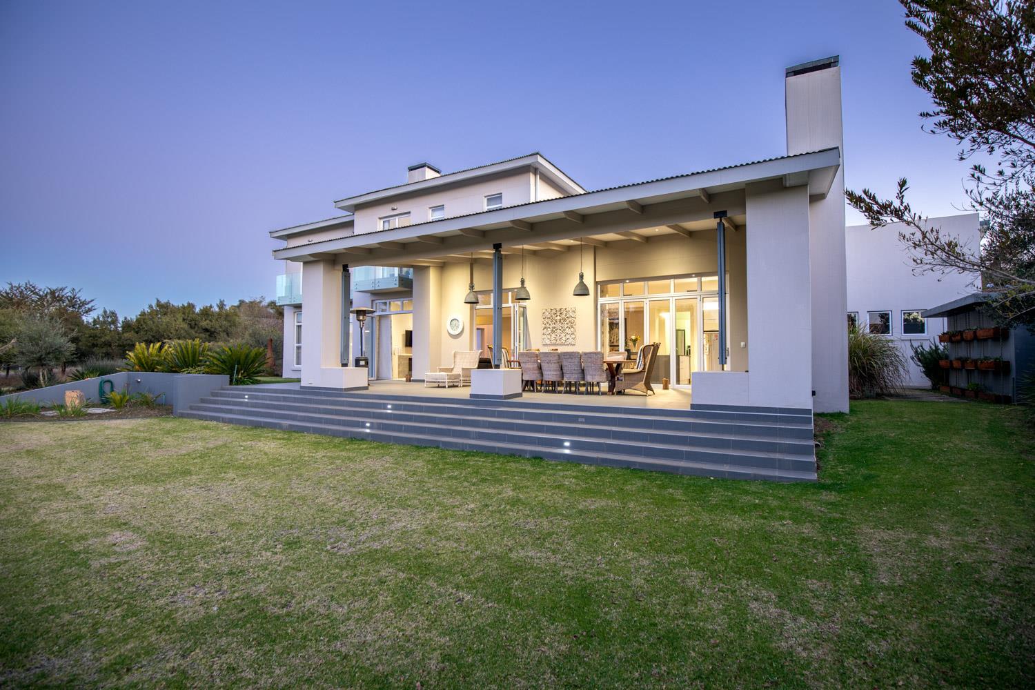 Property for sale in Silver Lakes Golf Estate RE/MAX™ of Southern Africa