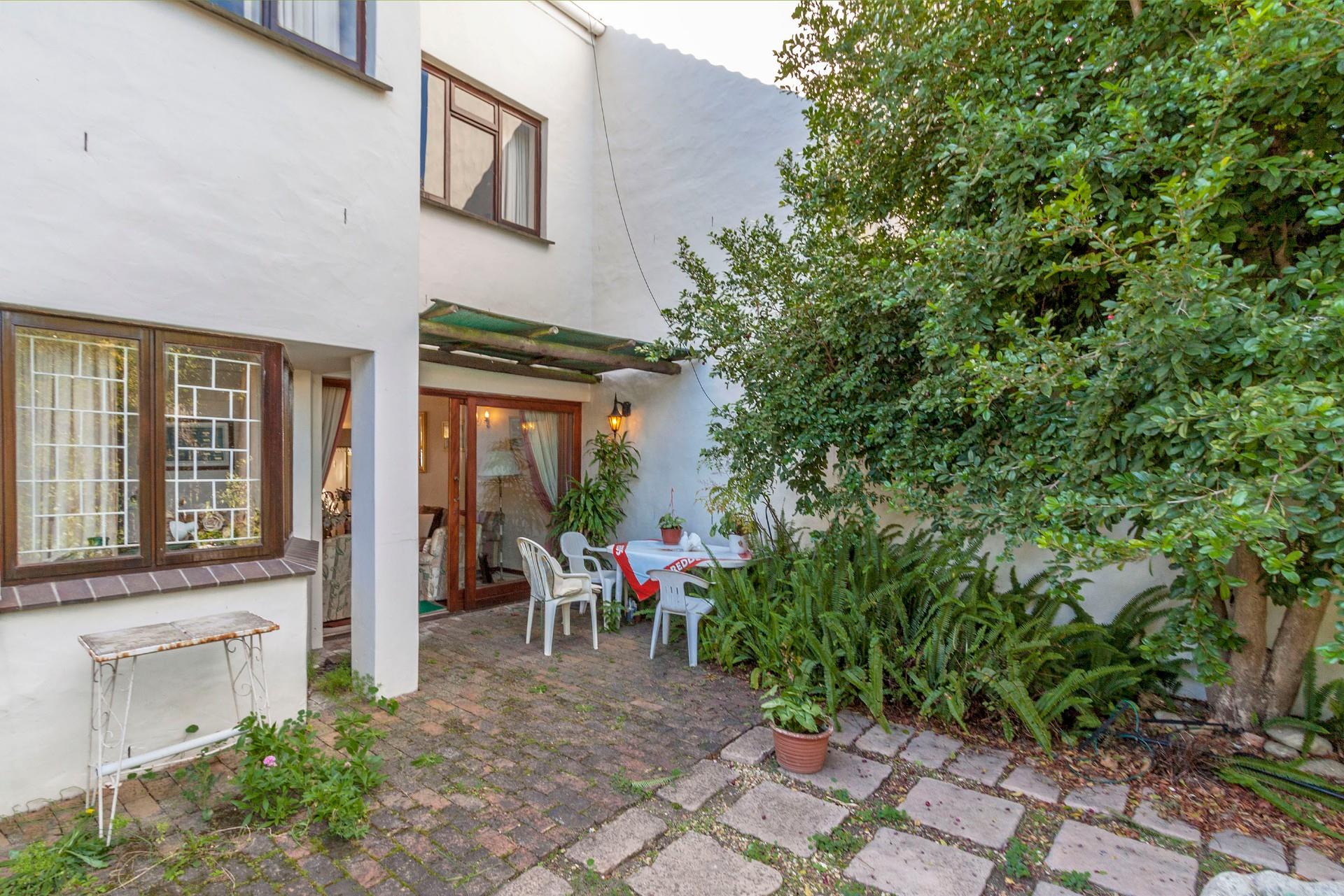 Property for sale in Somerset West RE/MAX™ of Southern Africa